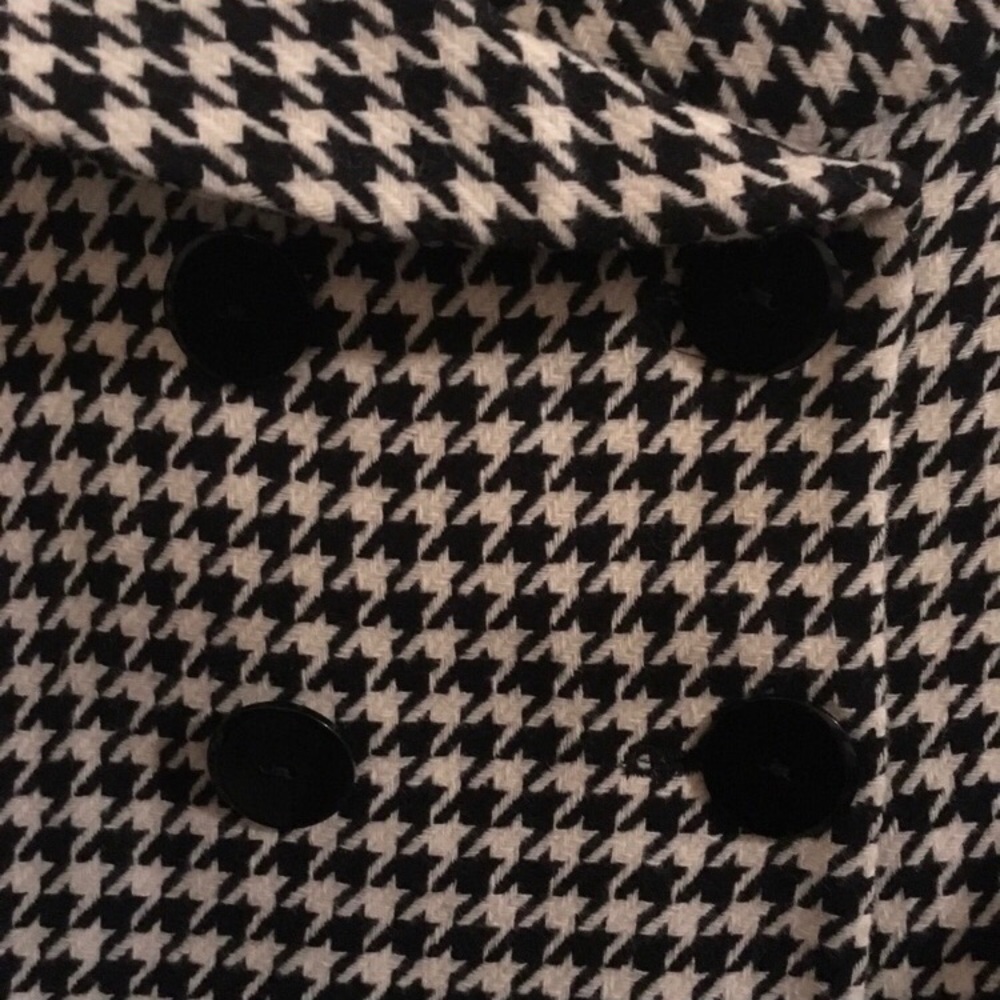 Jacket - Picture 3 of 4